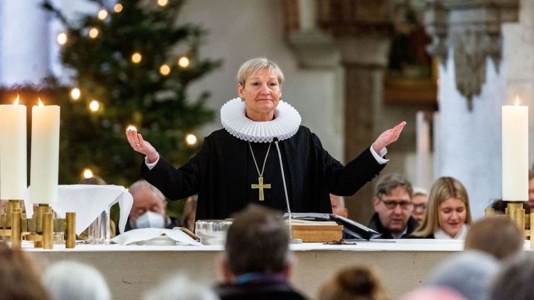 Weihnachtsbotschaft: EKD-Vorsitzende Fehrs: Gerade jetzt Weihnachten feiern