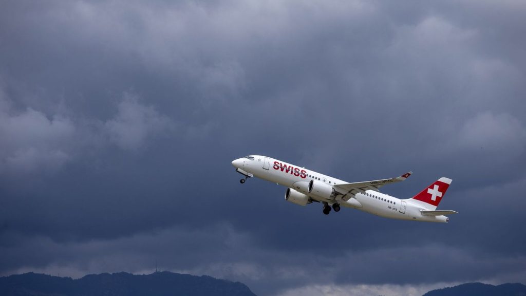 Flugzeug in Not: Rauch in der Kabine: Passagiere der Swiss auf Heimflug