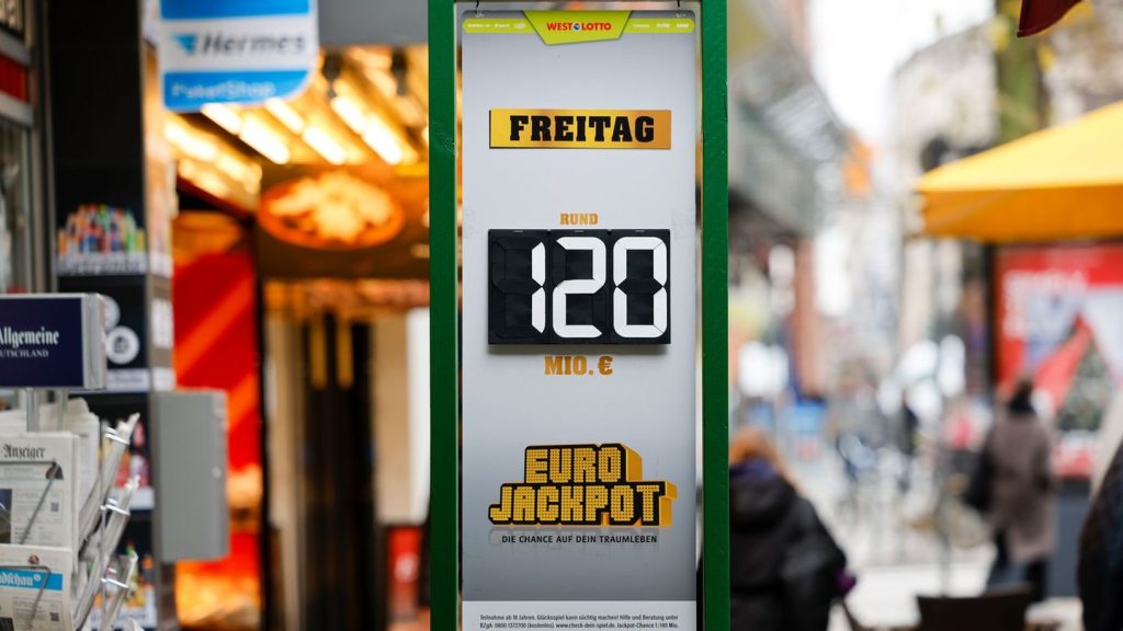 Glücksspiel: Rekord: Mindestens 57 neue Lotto-Millionäre in NRW