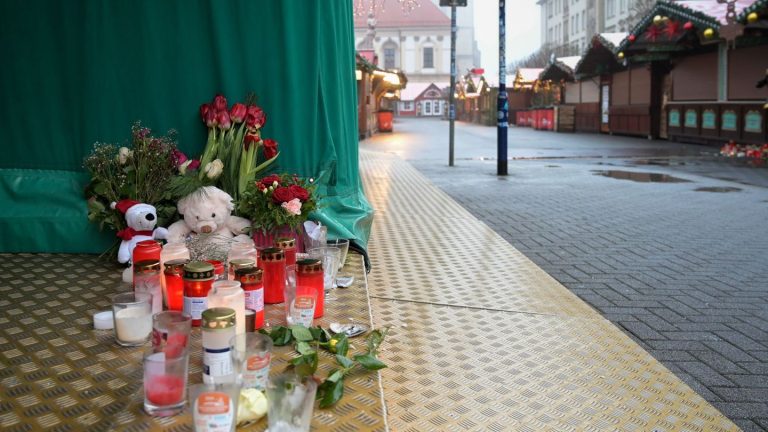 Weihnachtsmarkt-Angriff: Stille Weihnachten - Trauer nach Anschlag in Magdeburg