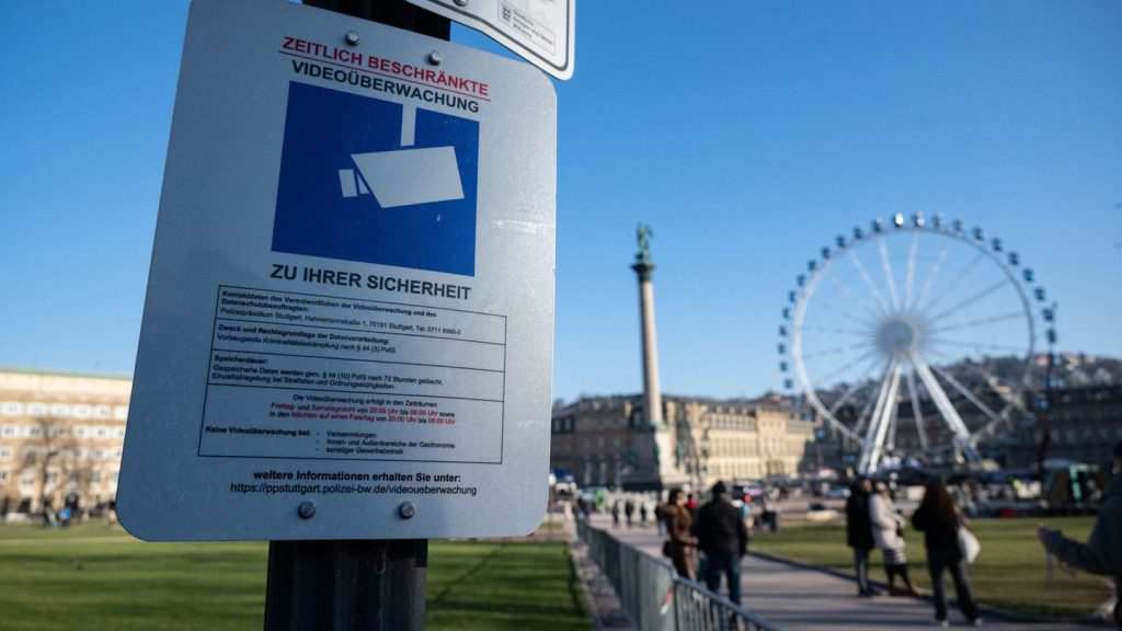 Sicherheit: Viel Polizei und Kontrollen bei Silvesterparty in Stuttgart