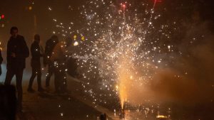 Feuerwerk: Knallerei vor Silvester: Polizei rückt in Sachsen aus