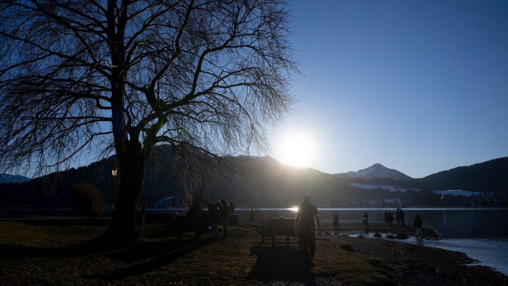 Wetter: Trockenes und teilweise sonniges Silvester in Bayern