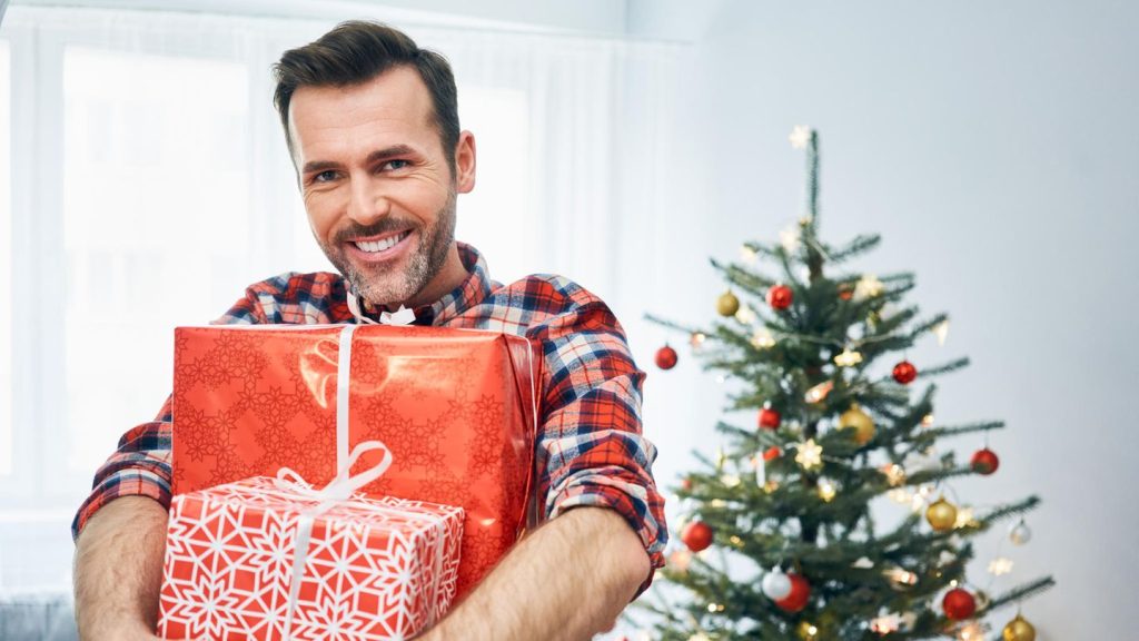 Praktisch und kreativ: Weihnachtsgeschenke für Männer: Diese Ideen kommen (immer) gut an