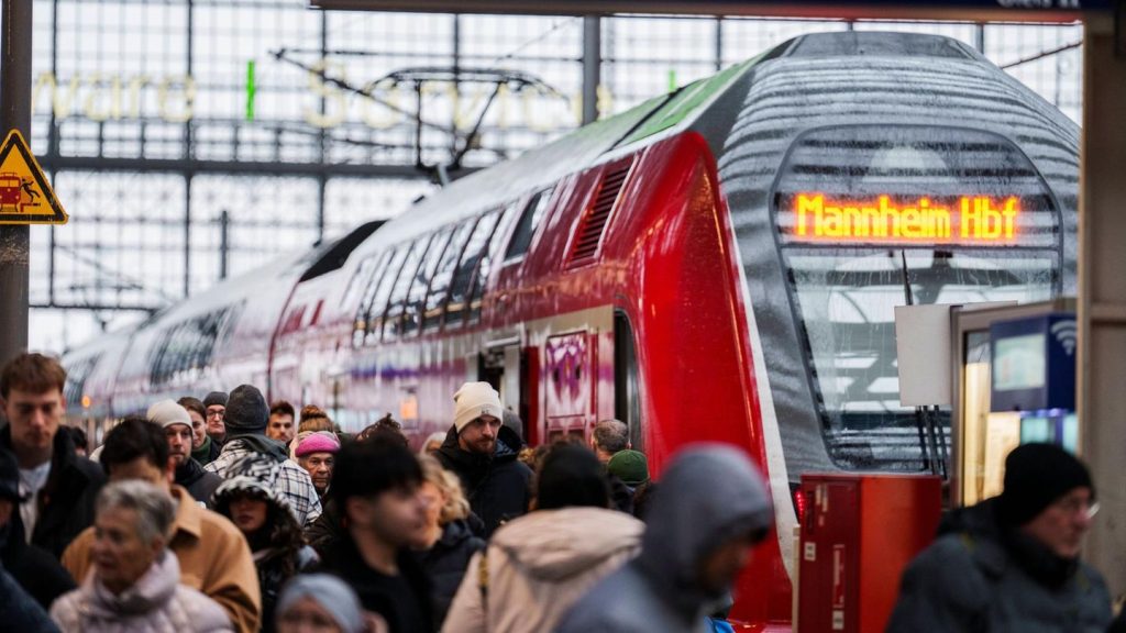 Panne nach Sanierung: Kurzschluss legt frisch sanierte Riedbahnstrecke zwischen Frankfurt und Mannheim lahm