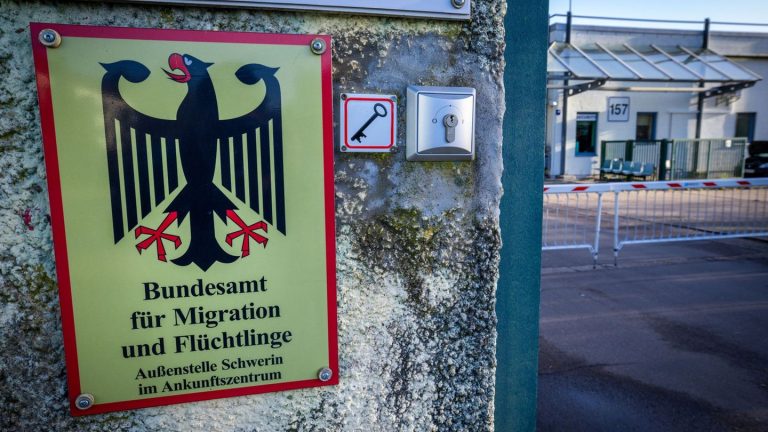 Flüchtlinge: Erstaufnahmeeinrichtungen in MV weiter stark belegt