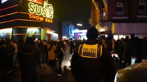 Silvesternacht: 39-Jähriger auf der Reeperbahn lebensgefährlich verletzt