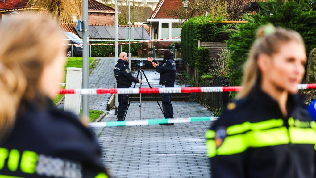 Niederlande: Fahndung nach Todesschützen in Rotterdam - Motiv ist unklar