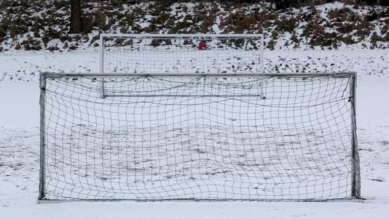 3. Fußball-Liga: Schnee stoppt Trainingsauftakt von Wehen Wiesbaden