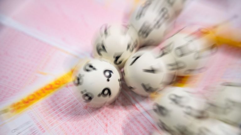 Lotterie-Gewinner: Fünf Lotto-Spieler aus Brandenburg wurden 2024 Millionäre