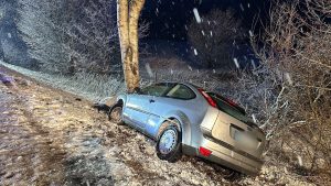 Winterwetter: Schnee und Glätte in Bayern - Unfall mit Intercity-Zug