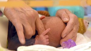 Statistik: Erneut Rückgang: 1.700 weniger Babys in NRW