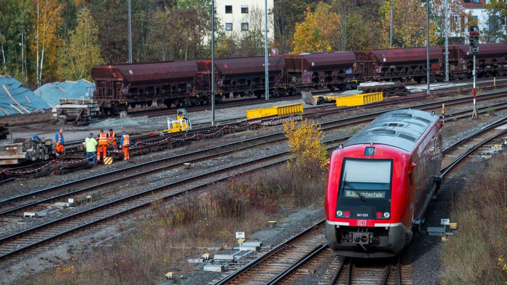 Elektro- statt Dieselloks: Franken-Sachsen-Magistrale - "Bahn denkt in Jahrzehnten"