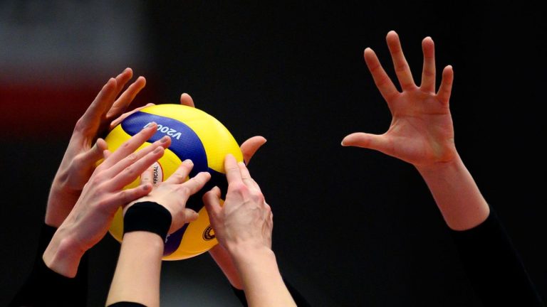 Frauen: Vereinsboss: Volleyball-Bundesliga auf Weg zum Amateursport