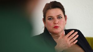 Sozialstaat: DGB: Müssen Frauen aus Teilzeit- und Minijob-Falle holen