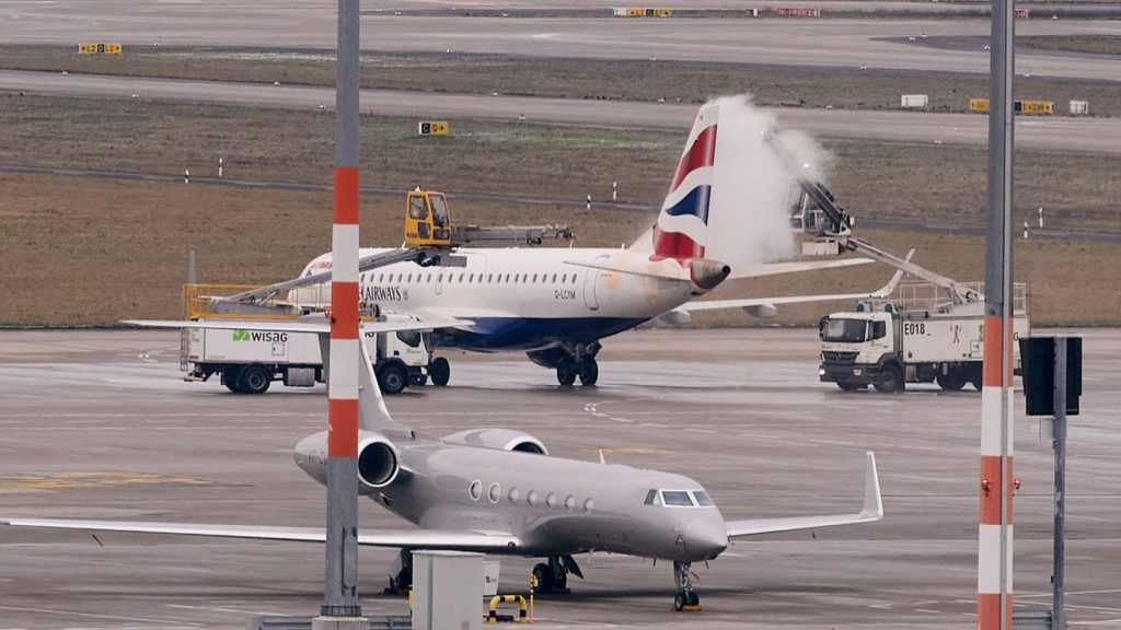 Winterwetter: Hauptstadtflughafen streicht im Tagesverlauf rund 20 Flüge