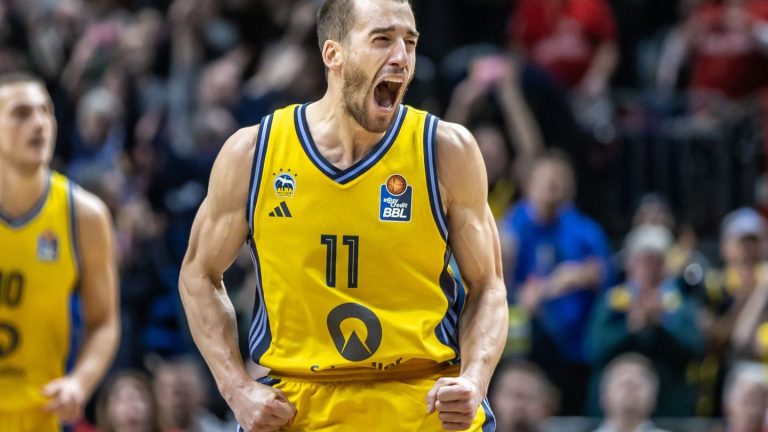 Basketball: Alba Berlin hofft auf Aufholjagd: "Grundstein gelegt"