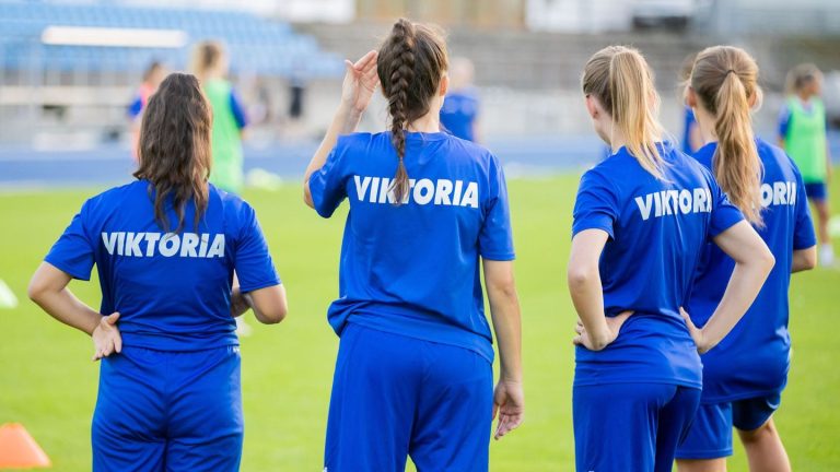 Fußball: Miren Catovic ist neuer Cheftrainer von Viktoria-Frauen