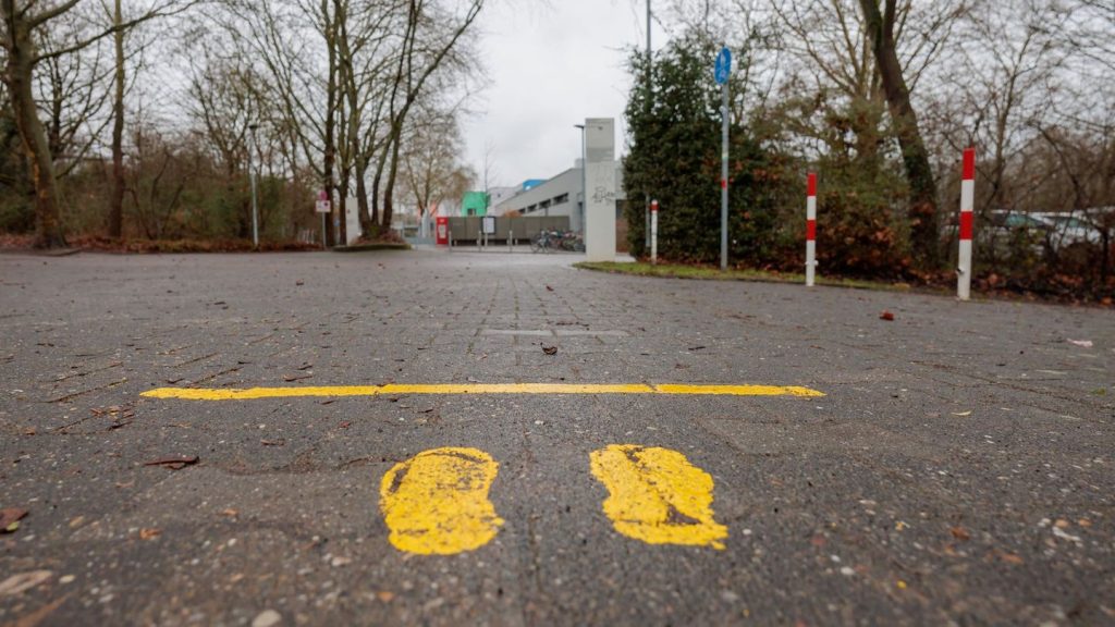 Kampf gegen Elterntaxis: Zu Fuß zur Schule zu gehen, ist gesund und schützt das Klima