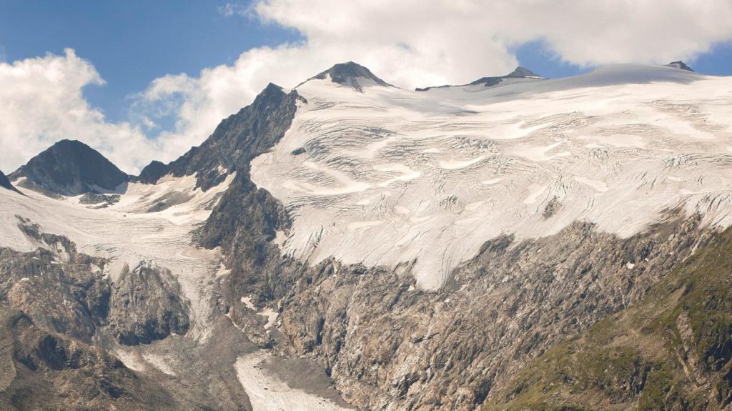 Tirol: Seit 1967 vermisst: Deutscher Skifahrer anhand von Bein identifiziert